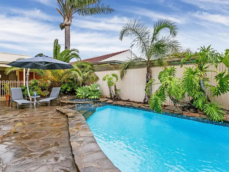 89 Sansom Road, West Lakes Shore SA 5020