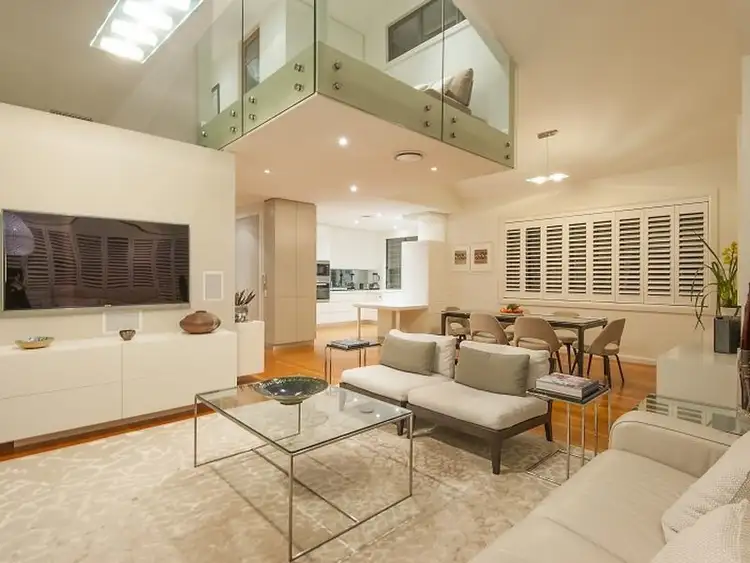 Second view of Homely unit listing, 6/81-83 Avalon Parade, Avalon Beach NSW 2107