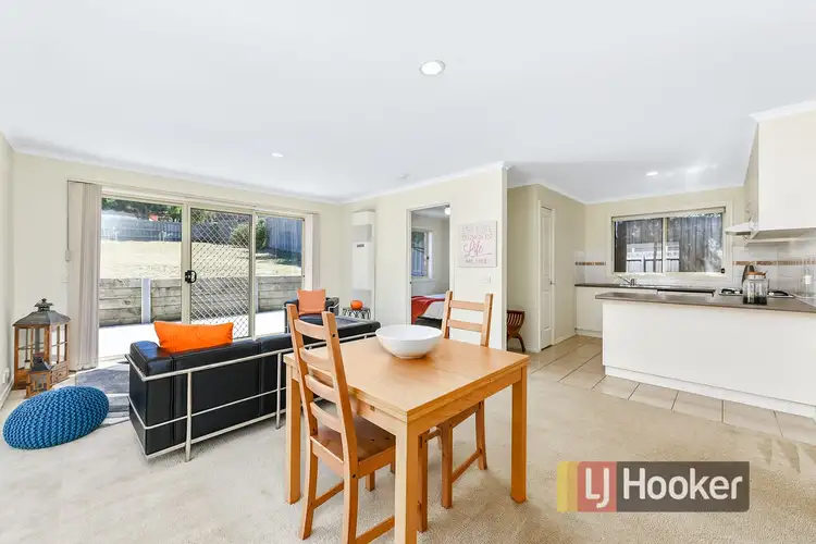 Fourth view of Homely unit listing, 4/12 Renlik Court, Pakenham VIC 3810
