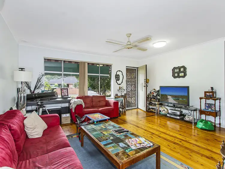 Fourth view of Homely house listing, 2 Sunshine Drive, Point Clare NSW 2250