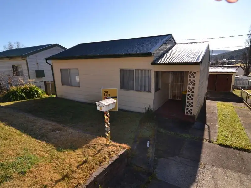 Main view of Homely house listing, 4 Fourth Street, Lithgow NSW 2790