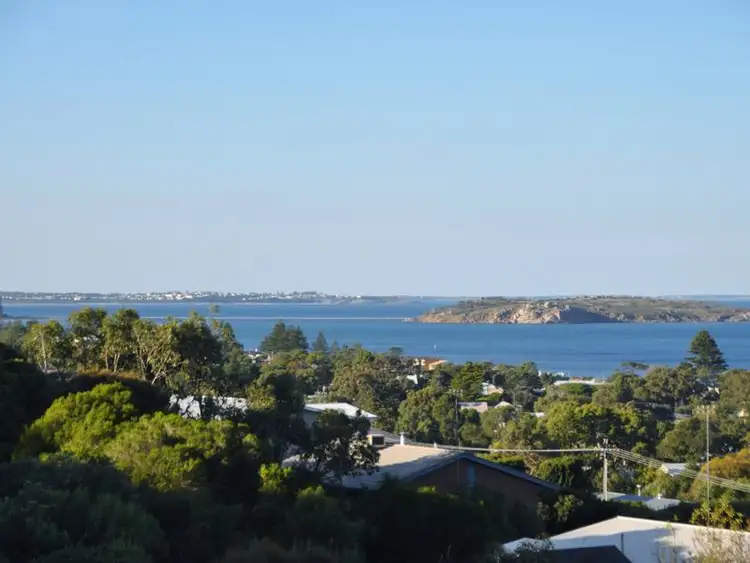 42 Cakebread Road, Encounter Bay SA 5211