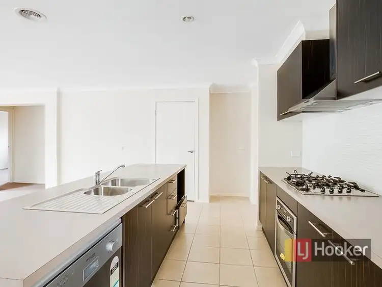Fourth view of Homely house listing, 6 Peppers Avenue, Point Cook VIC 3030