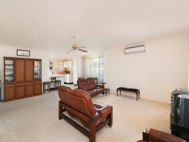 Third view of Homely villa listing, 1/19 Caves Beach Road, Caves Beach NSW 2281