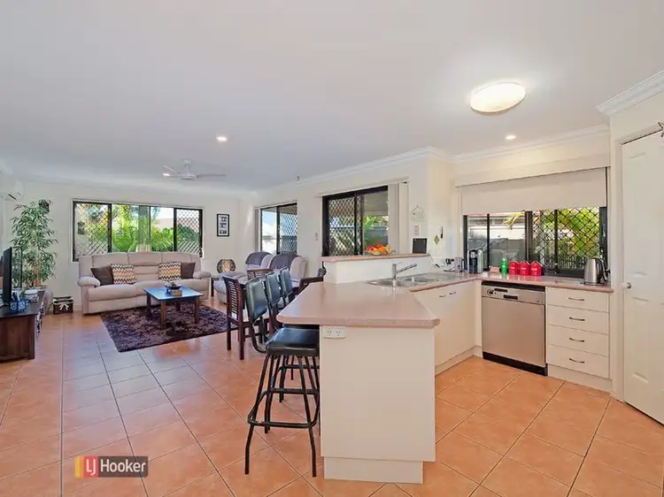 Third view of Homely house listing, 2 Drysdale Court, Murrumba Downs QLD 4503