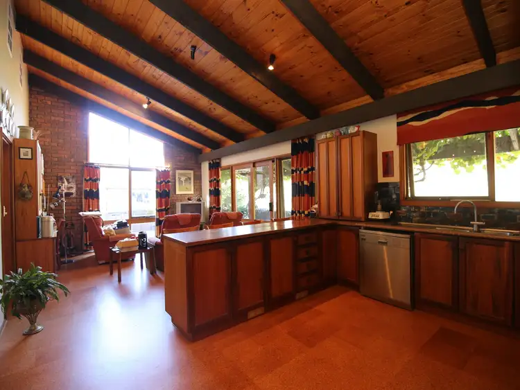 Sixth view of Homely house listing, 33 Goulding Close, Benalla VIC 3672