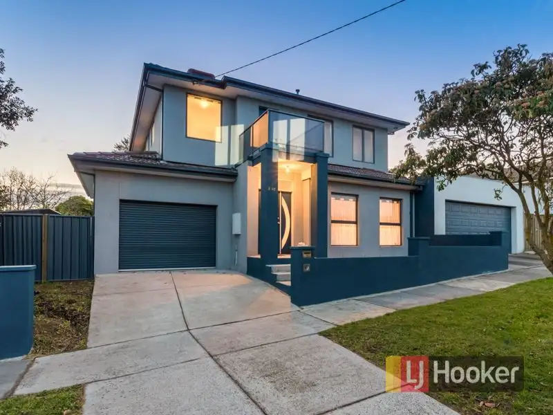 Main view of Homely townhouse listing, 2/80 King Street, Dandenong VIC 3175