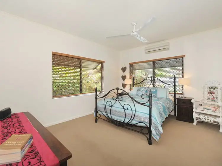 Sixth view of Homely villa listing, 2/139 Jensen Street, Whitfield QLD 4870