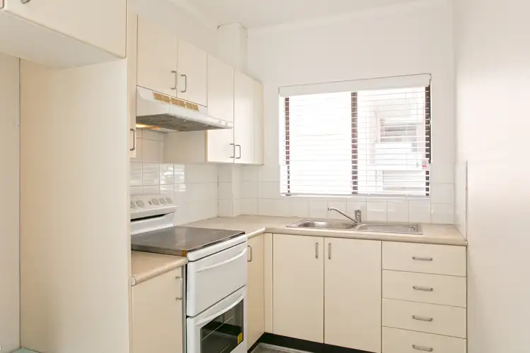 Fourth view of Homely unit listing, 2/10 Wheeler Parade, Dee Why NSW 2099