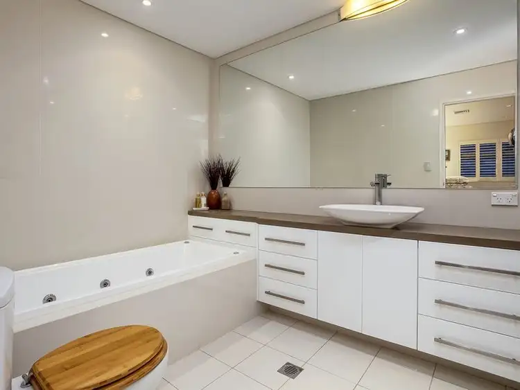 Fifth view of Homely apartment listing, 1/55 Sorlie Road, Frenchs Forest NSW 2086