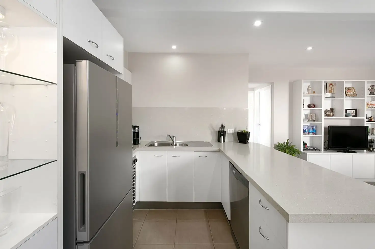 Main view of Homely apartment listing, 4/5 Curwen Terrace, Chermside QLD 4032