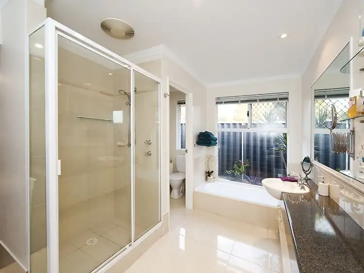 Seventh view of Homely house listing, 24 Rutherford Square, Orelia WA 6167