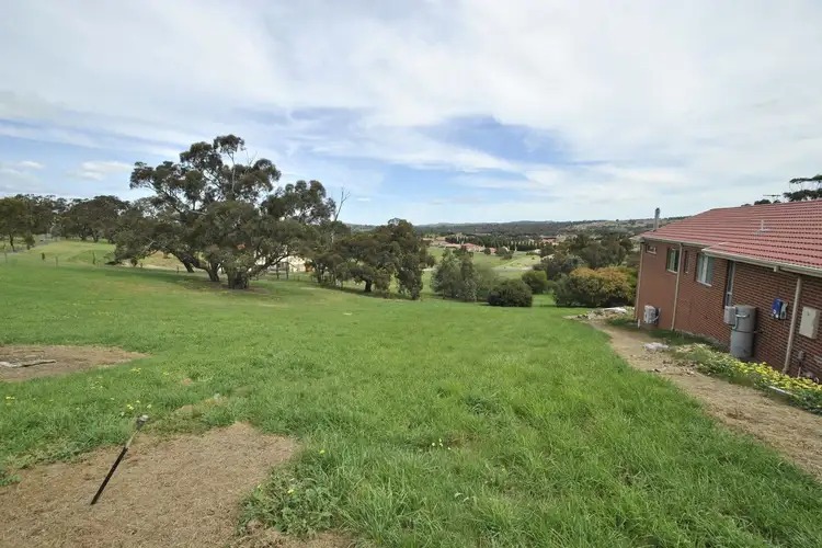 35 Toscana Way, Hidden Valley VIC 3756