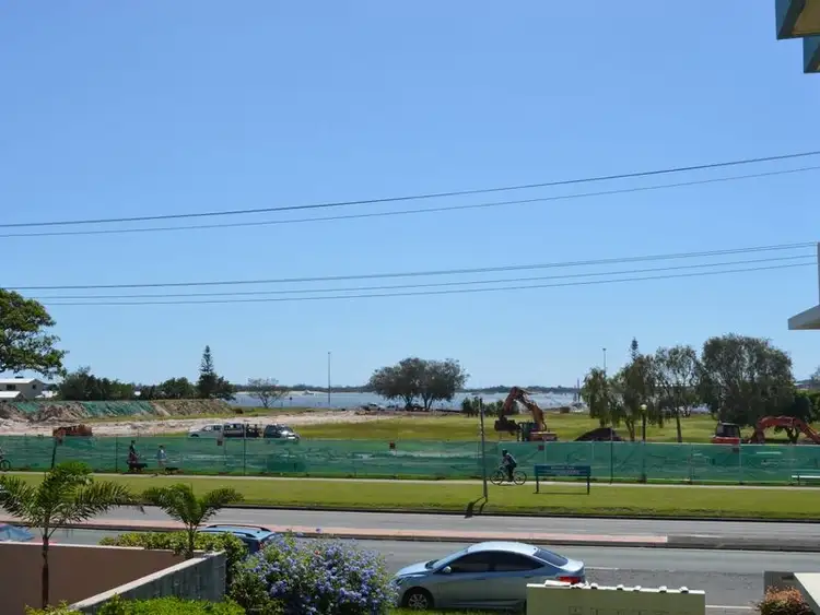 Sixth view of Homely unit listing, 4/128 Marine Parade, Southport QLD 4215
