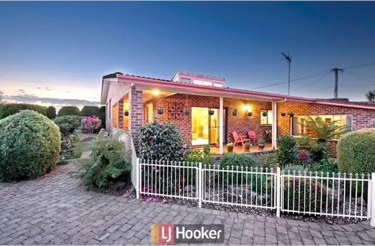 9 Lovekin Place, Mckellar ACT 2617