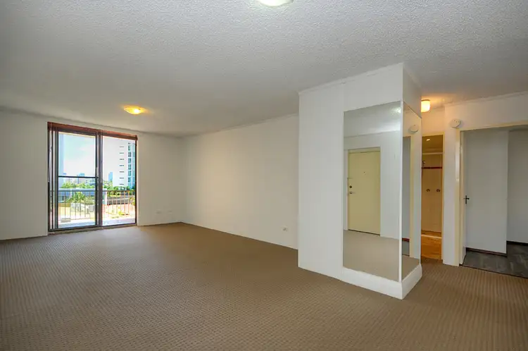 Seventh view of Homely unit listing, 8/72 Marine Parade, Southport QLD 4215