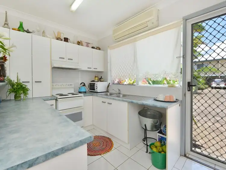 Fourth view of Homely unit listing, 5/23 Springfield Crescent, Manoora QLD 4870