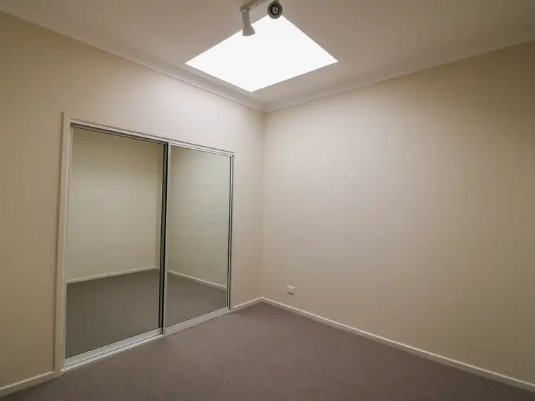 Sixth view of Homely unit listing, 2/221 Victoria Street, Taree NSW 2430