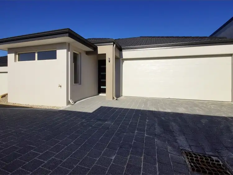 25B Selhurst Way, Balga WA 6061