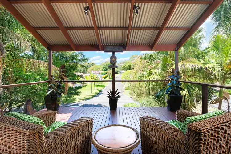 16 Regent Street, Currumbin QLD 4223