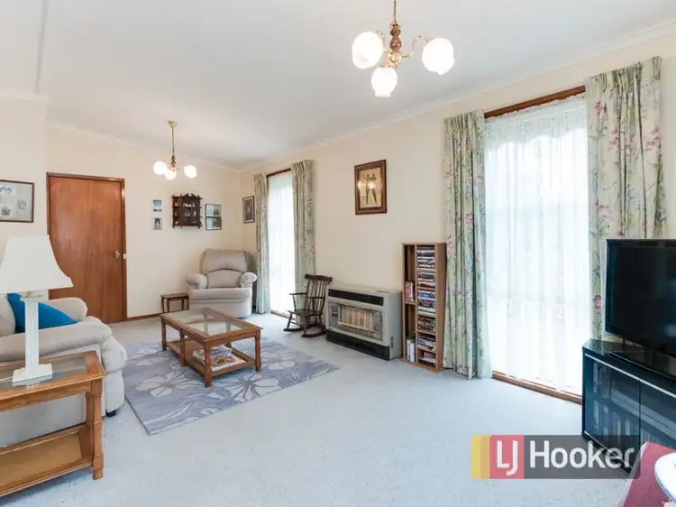 Fourth view of Homely house listing, 11 Bellvue Court, Hampton Park VIC 3976