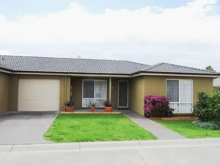 Main view of Homely townhouse listing, Unit 9/9-11 Wellington Street, Paynesville VIC 3880
