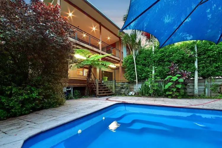 7 Golf Views Court, Cannonvale QLD 4802