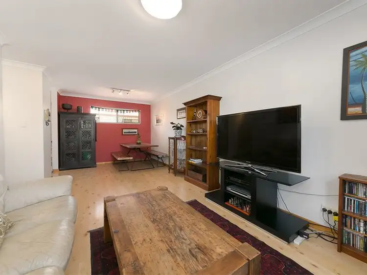 Third view of Homely unit listing, 2/22 Princess Street, Fairfield QLD 4103