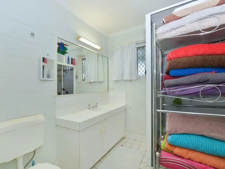 Sixth view of Homely villa listing, 2/3-4 Seary Close, Whitfield QLD 4870