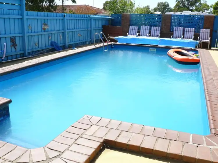 2 Lara Close, Paynesville VIC 3880
