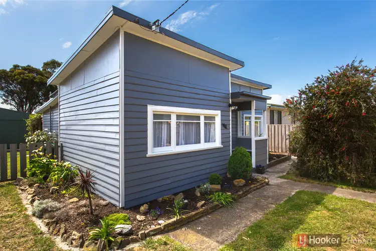 46 North Terrace, Lauderdale TAS 7021