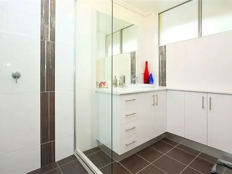 Sixth view of Homely unit listing, 6/19 Balmoral Terrace, East Brisbane QLD 4169