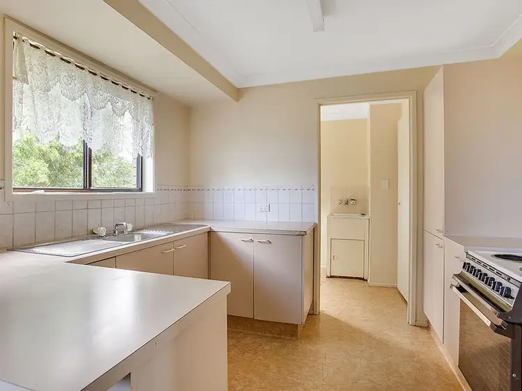 Fourth view of Homely house listing, 10 Petherbridge Avenue, Merrimac QLD 4226