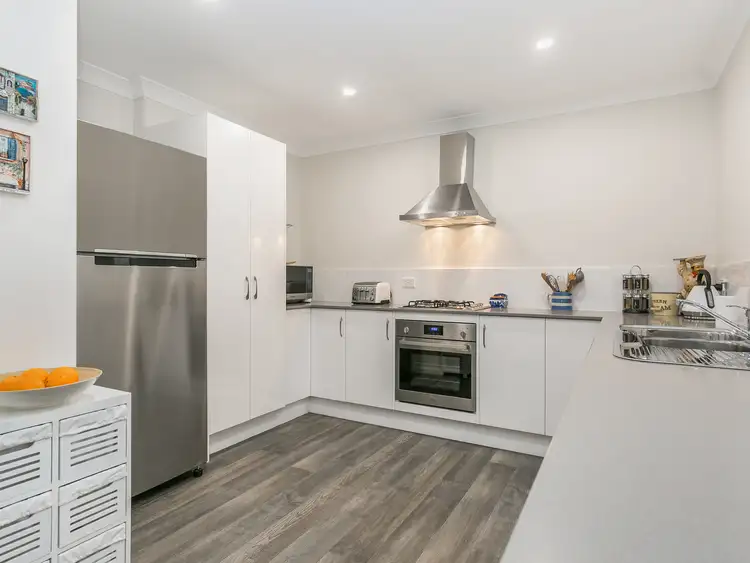 Second view of Homely unit listing, 6/25-27 Lurnea Crescent, Valentine NSW 2280