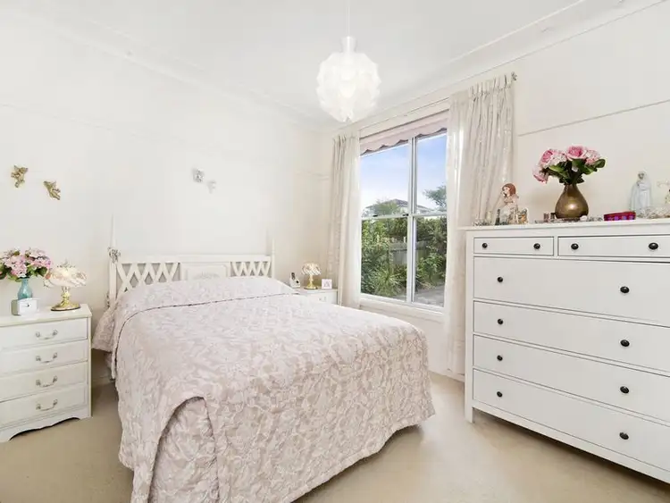 Fifth view of Homely house listing, 23 Lasseter Avenue, Chifley NSW 2036