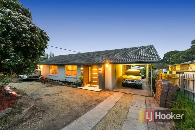 60 Ahern Road, Pakenham VIC 3810