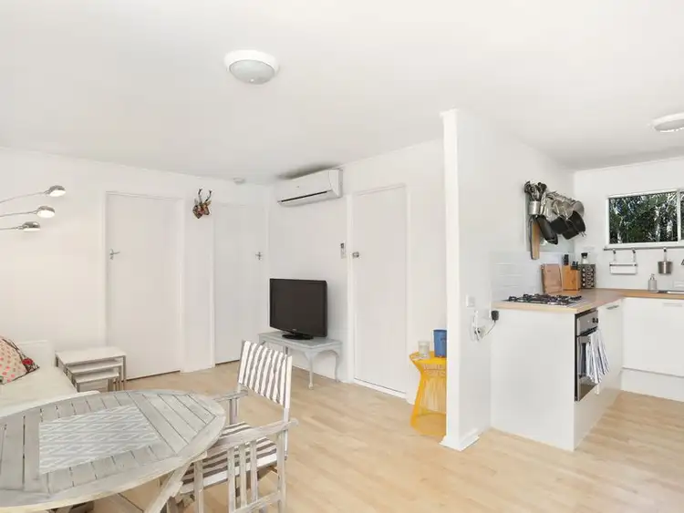 Fourth view of Homely unit listing, 2/15 Milne Street, Clayfield QLD 4011