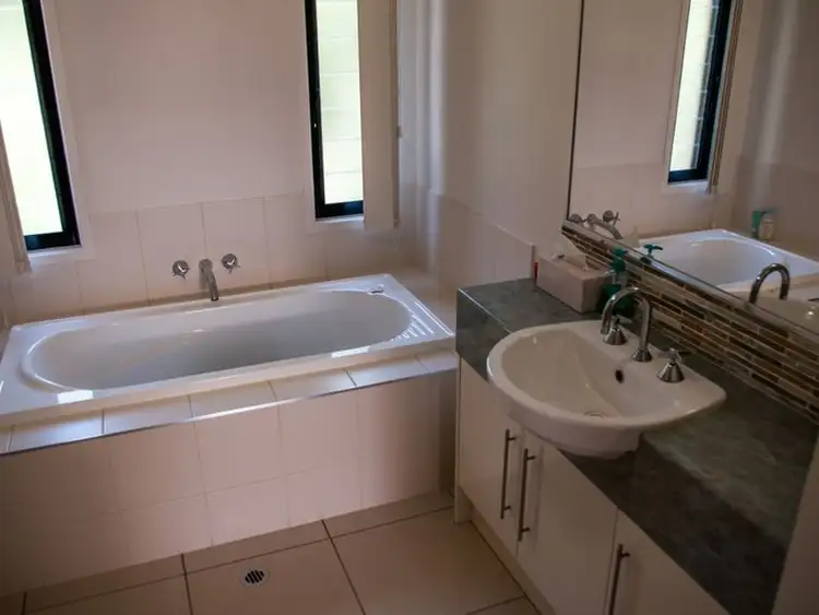 Seventh view of Homely townhouse listing, 4/5 Bottlebrush Avenue, Bli Bli QLD 4560