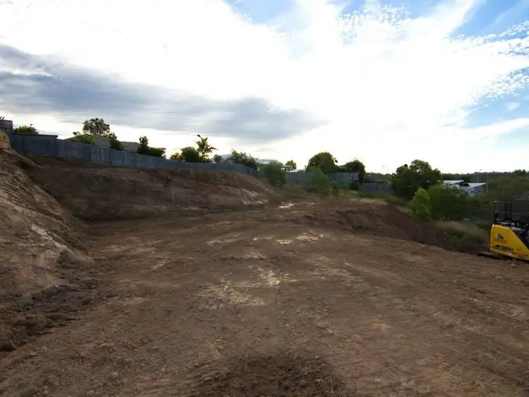 7 Aristotle Avenue, Augustine Heights QLD 4300