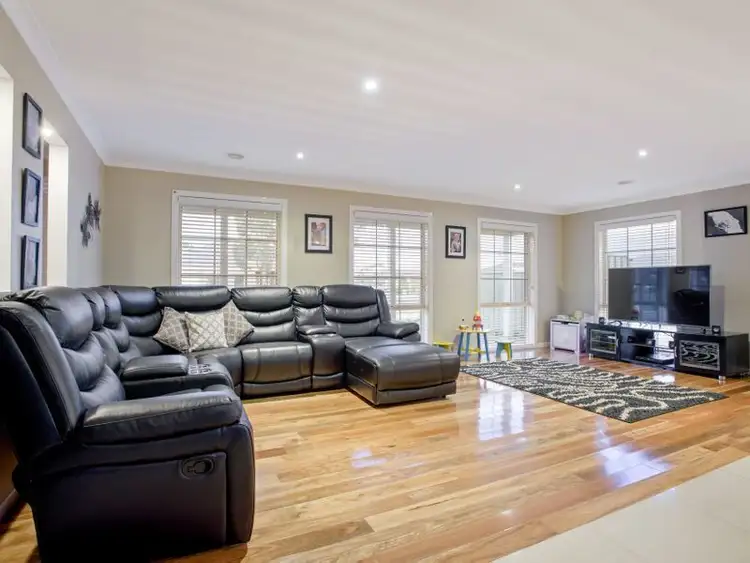 Sixth view of Homely house listing, 10 Orana Street, Wyndham Vale VIC 3024