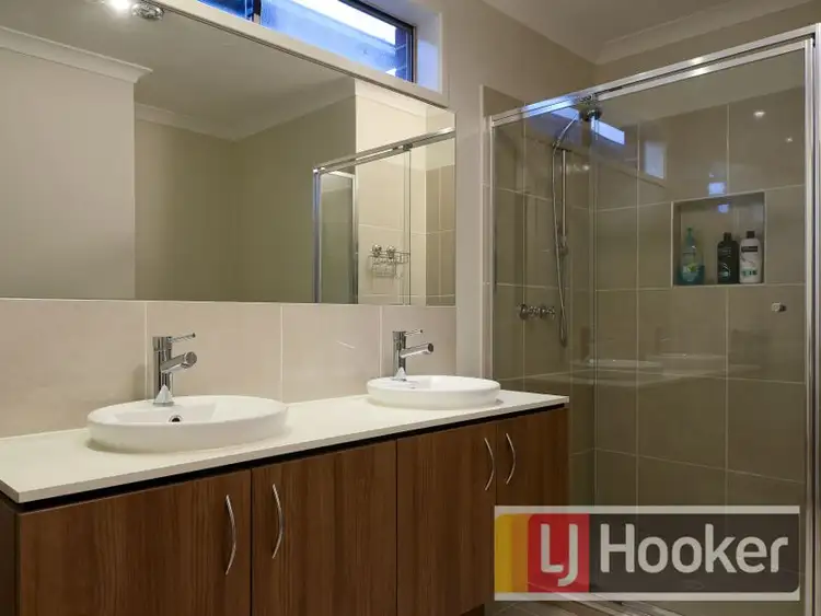 Sixth view of Homely house listing, 174 Mountainview Boulevard, Cranbourne North VIC 3977