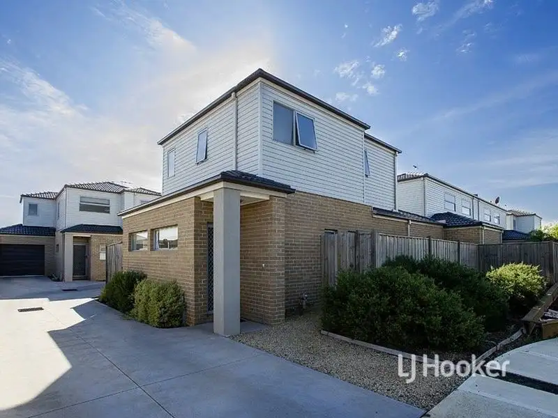 Main view of Homely townhouse listing, 6/12 Vilnius Way, Truganina VIC 3029