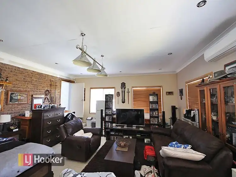 Sixth view of Homely house listing, 7 Camberwell Drive, Kallangur QLD 4503