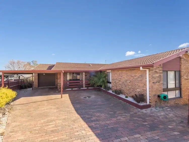 21 Lazarus Crescent, Queanbeyan NSW 2620
