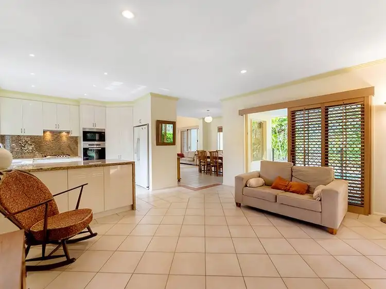 Seventh view of Homely house listing, 2 Sternway Place, Clear Island Waters QLD 4226