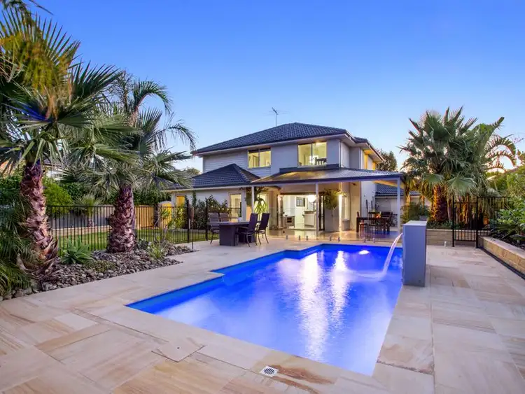 Second view of Homely house listing, 16 Williams Bay Walk, Sanctuary Lakes VIC 3030