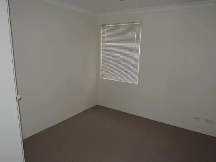 Fifth view of Homely unit listing, 5/9 Cooper Street, Madeley WA 6065