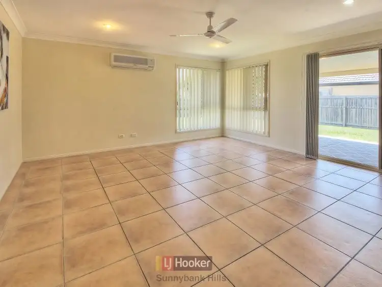Second view of Homely house listing, 7 Finke Close, Parkinson QLD 4115