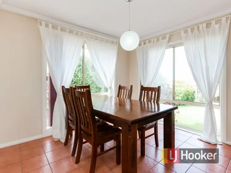 Fifth view of Homely house listing, 44 Earlsfield Drive, Berwick VIC 3806