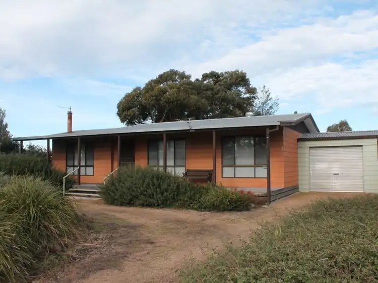 387 Eastwood Road, Wy Yung VIC 3875